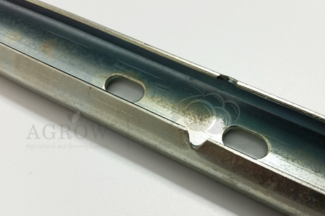 Pionowy Crossarm Trellis w kształcie litery C